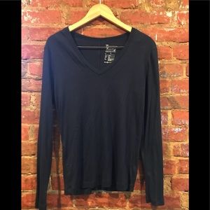 Long Sleeve V Neck T-shirt